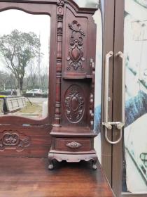 清末民初大户人家老红木（大红酸枝）九抽镜台，老虎腿，面板三抛面，包浆醇厚，品相一流，包老包真，难得一见的精品，喜欢的联系运费自理