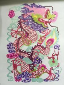 4新上老手工艺人手工着色彩色剪纸，龙，漂亮