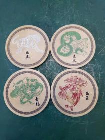 纯黄铜镇尺·镇纸·精美雕刻四大神兽·文房用品·摆件·一套四个·重量713克.