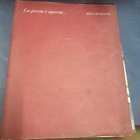 LA PORTA E APERTA(双语)