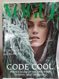 VOGUE 德国版 2018年12月 Anja Rubik