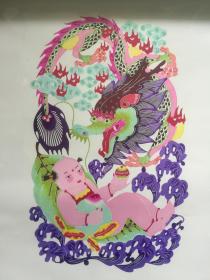 11新上老手工艺人手工着色彩色剪纸，龙，漂亮