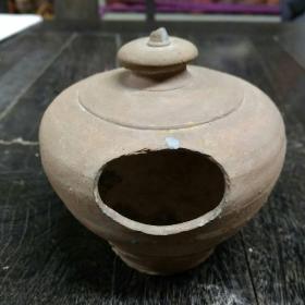 安南（越南）石灰罐
