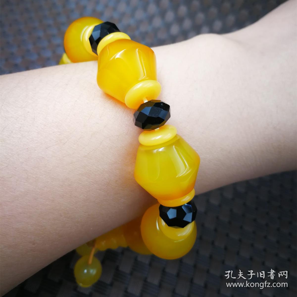 天然玛瑙黄玉髓手链三通佛头款男女款手链玉器礼物饰品特价