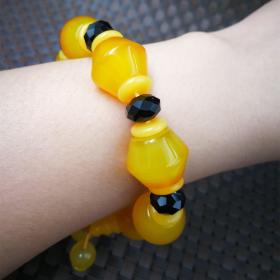 天然玛瑙黄玉髓手链三通佛头款男女款手链玉器礼物饰品特价