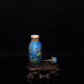 古法琉璃鼻烟壶宝贝尺寸：长宽高：49/30/82mm
宝贝重量：106.2g