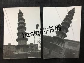 改革开放初期杭州拱墅区香积寺石塔专业景物摄影作品2张合售，清晰好品、质感极佳