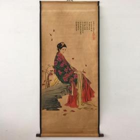 仿古画名人字画国画人物客厅装饰画卷轴画中堂挂画仕女图坐女红叶