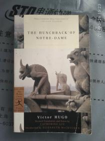 英文原版 Victor Hugo ： The Hunchback of Notre-Dame 雨果 巴黎圣母院 32开大开本 好版本 非偏远地区包快递