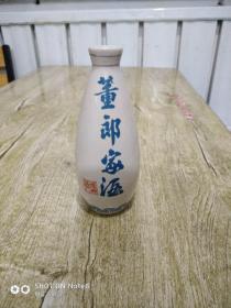 董郎家酒瓶