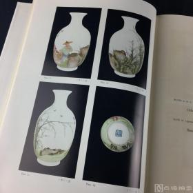 《故宫藏瓷--清乾隆珐琅彩瓷》存第一册；国立故宫博物院馆藏清代陶瓷精品赏析研究佳选！1967-1969年初版，国立故宫博物院编纂，8开精装，大图精印，品相佳，保存完好，