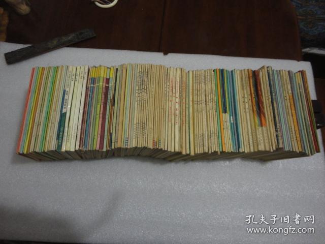 80年代全国各地体育课本121册不重复+沈阳小学生卫生常识6册 详见描述【033】