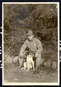 民国 二战时期日军和随军宠物狗 军犬 一组2张银盐老照片 勿忘历史，中华自强