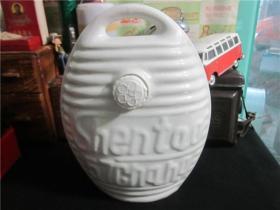 期间的“5.7”干校~沈陶白瓷暖脚壶水鳖暖水袋民俗老物品。第八弹
