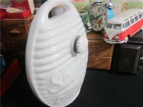期间的“5.7”干校~沈陶白瓷暖脚壶水鳖暖水袋民俗老物品。第八弹