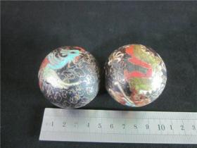 上世纪70-80年代铜胎掐丝珐琅龙凤纹手球一对有使用痕迹民俗老物品。