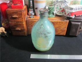 上世纪60-70年代玻璃老瓶子大号民俗老物品。