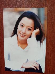 韩国美女明星金喜善照片一张。12.5x8.5cm