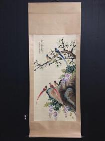 现代著名画家【吴青霞】四尺中堂国画《花鸟争春》工笔手绘 原裱立轴精品 有铭文款识 朱红印章 品如图