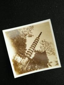老照片专辑007:风景照两张，不知何处的塔。疑为杭州某地，尺寸5.8*5.8