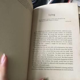 Meanings of things applying philosophy to life 生活哲学  精装 英文原版