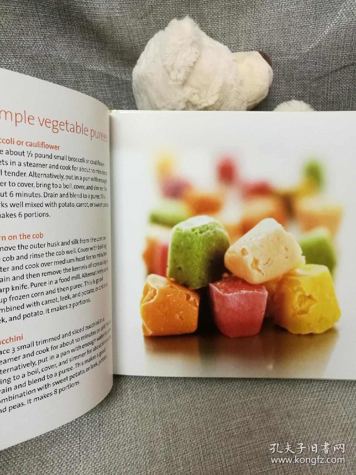 Top 100 Baby Purees：100 Quick and Easy Meals for a Healthy and Happy Baby