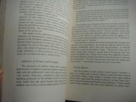 Becoming Psychiatrists : The professional Transformation of Self 《成为心理学家之路》英文原版 16开 厚本