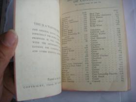 英文古旧书 THE POCKET BOOK OF GAMES  1945年出版 书口三面刷红