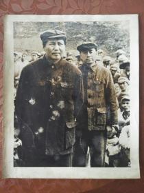 毛泽东周恩来像