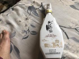 黄鹤楼浓香型白酒酒瓶含量500ml