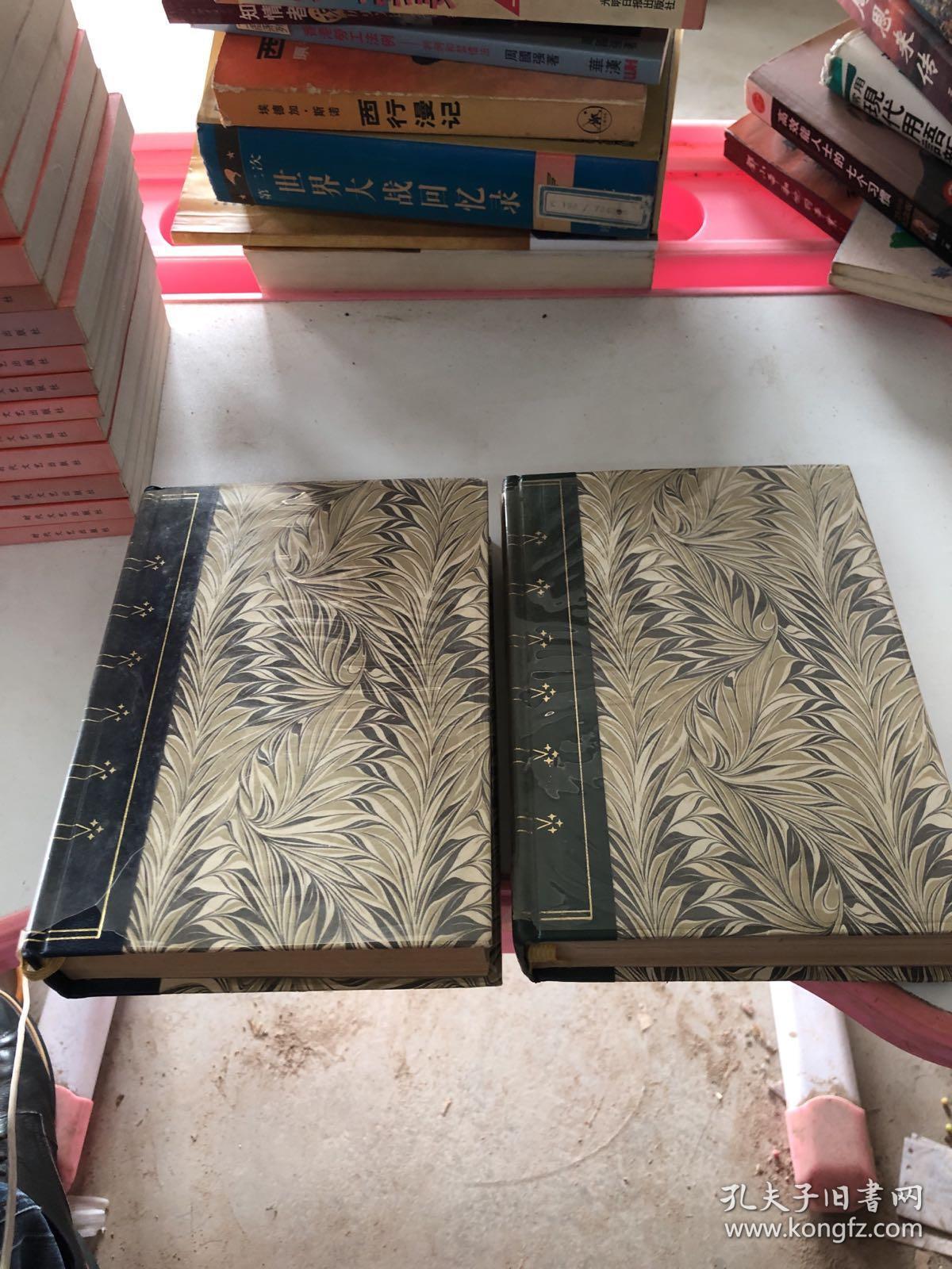 READER'S DIGEST
CONDENSED
BOOKS 2册合售