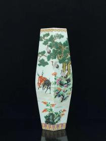 清乾隆粉彩鹿鹤同春六方镶器腰鼓瓶