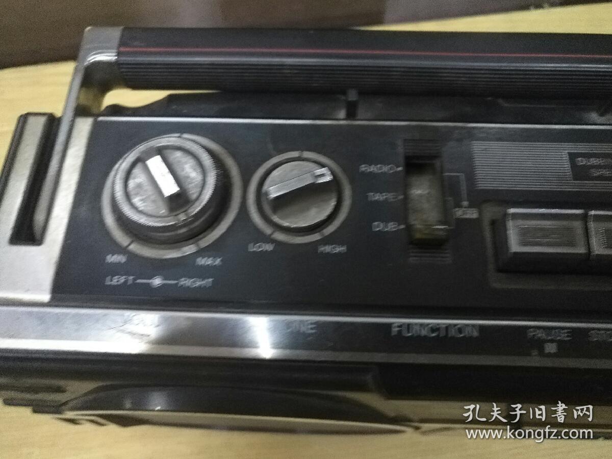 新收日产三洋Sanyo双卡收录机一台型号WM700K音质挺好