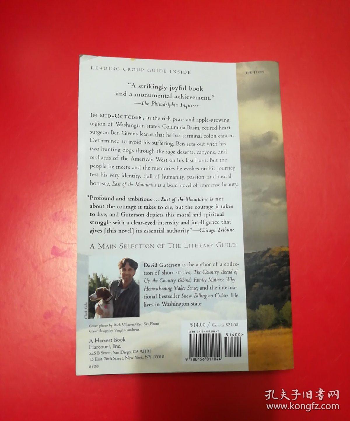 East of the Mountains(英文原版)