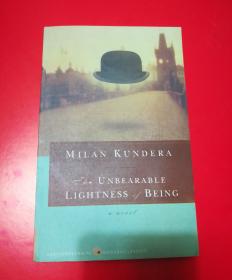 The Unbearable Lightness of Being （生命中不能承受之轻) 英文原版