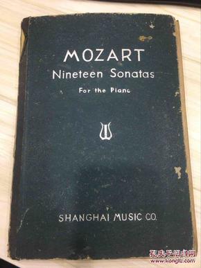 mozart nineteen sonatas for the piano 莫扎特钢琴19奏鸣曲 有签名章