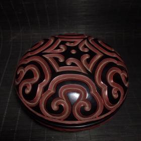 云纹漆器盒子，