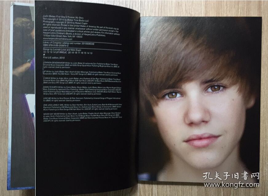 贾斯汀·比伯 Justin Bieber : First Step 2 Forever 精装236页面 明星人物生活摄影画册