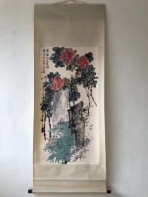 晚清著名画家 书法家 篆刻家【吴昌硕】四尺中堂国画《博古花卉》工笔纯手绘 精裱立轴精品 有铭文款识 朱红印章 品如图