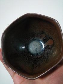 宋铁胎六边形建盏（罕见）