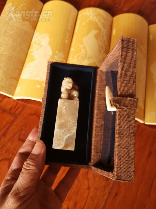 寿山石螭虎钮方章@@@@@金大师免费定刻藏书章、姓名章、斋馆别号章（六字以内）@@@@@免费赠送定制锦盒@@全国包邮@@编号J002