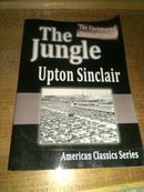The Jungle : The Uncensored Original Edition【英文原版.平装】丛林：未经审查的原始版