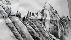 严广法，拍卖记录100万，同篇的是吴冠中15万，关山月5万。严广法传统山水，《四尺观瀑图》（保真）