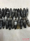 老玛瑙珠子32个