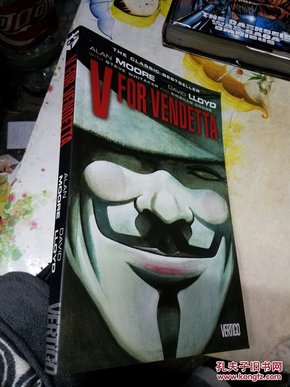 英文原版：V for Vendetta （书口受潮如图）