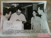 北京市副市长李润五在史家胡同小学了解校舍改造工作情况