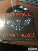 大名鼎鼎的枪炮玫瑰的成名曲：  PATIENCE GUNS N ROSES    原版唱片