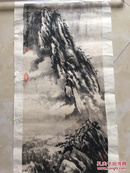 海派画家 黄文忠1986年水墨山水《黄山写意》一幅（纸本托片，约1平尺，钤印：文忠）