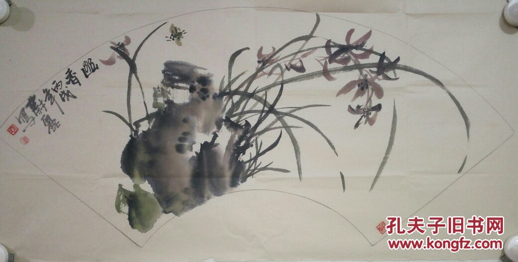 姜蔚丽女士现为中国书画研究院院士，甘肃省收藏协会书画研究会理事，画圣书圣吴道子美术馆、中国书画艺术名派理事，甘肃诗书画联谊会会员，甘肃恒业书画研究院研究员。