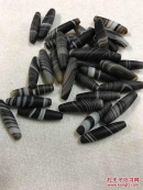 老玛瑙珠子32个